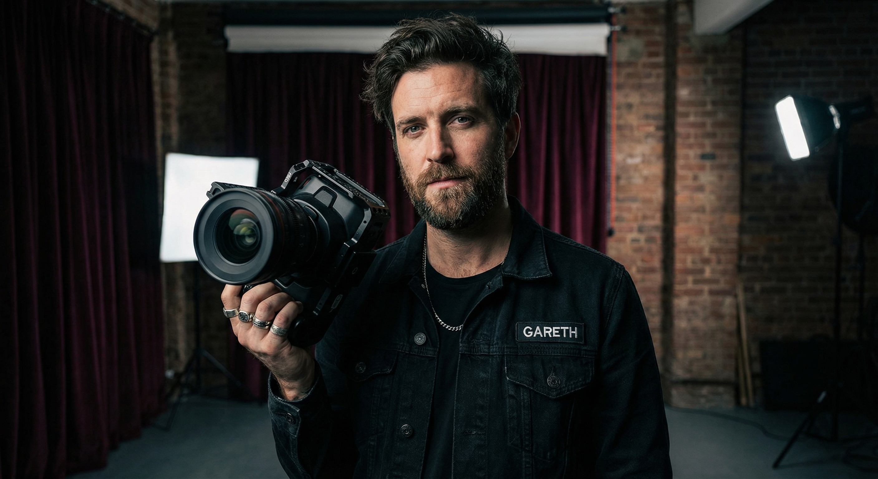 Gareth - cinematic wedding videographer